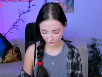 Suzi_love, GOAL: flash ass [121 tokens remaining] Welcome to my room! #bigboobs #brunette #cum #bigass #18, webcam photo