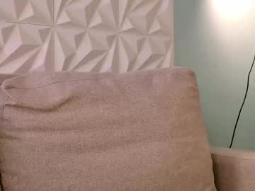 Swa1_lee, 18 years old, GOAL: Take off my top [55 tokens remaining] I'm very nervous here, I want to have a lot of fun, I like to get vibrations that make my legs shake<3 #young #smalltits #18 #skinny #new, webcam photo