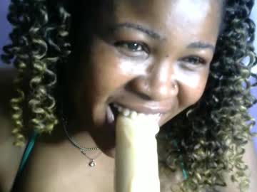 Sweet_baby27 • ebony22y • chaturbate • public