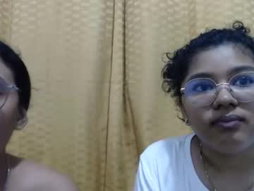 Squirting cam girl Sweet_body69 age 23 yrs live now