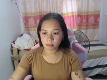 Hairy cam model Sweet_erich live now