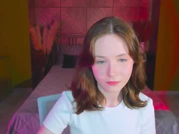Sweetshy_, 18 years old, Sit 10 times  #new #shy #teen #young #18 [39 tokens remaining], webcam photo