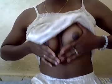 Sweety_miorah_7, 18 years old, Sweety_miorah_7's room #young #18 #teen #new #ebony, webcam photo