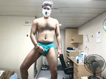 T_cruise31, 33 years old, T_cruise31's room..back after months. Help me cum guys.. #indian #bigdick #new #hairy #ass, webcam photo