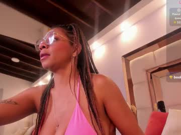 Squirting cam girl Tamaramyersx live now