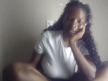 Squirting cam girl Tatiana_254 live now