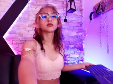 Tatoo444, 26 years old, Hi, I'm new, ready to get in TOUCH with you! #femdom #new #glasses #smalltits #ass, webcam photo