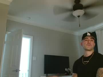 Tattedlatino1 • bigfeet • Texas, United States • public