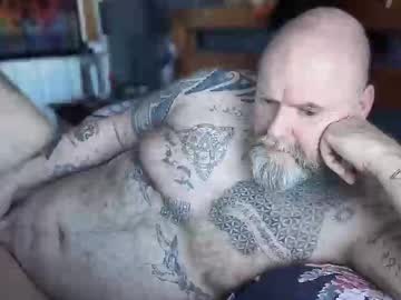 Tattooeddilf01 • british • Northern Ireland, United Kingdom • public