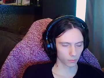Live twink cam Temptvelvet, age 19 yrs nude and streaming