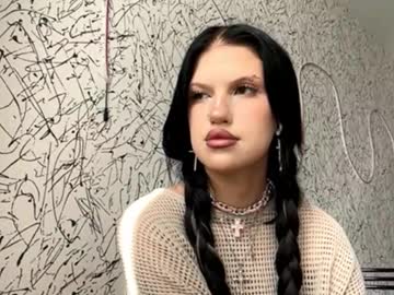 Tenniegirres, 18 years old, Hi! I’m Vini! Goal - air kiss #new #teen #shy #18 #cute [37 tokens remaining], webcam photo