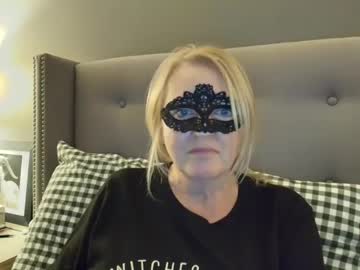 Thaleiaquinn, GOAL: Bored at home office. Get naked ?? Welcome to my room! Chat with me! #feet #blonde #redhead #lovense #new #british #hairypussy #natural #bigboobs #squirting #cumshow, webcam photo