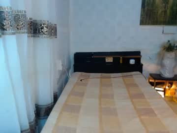 Catch me live as The_girl_nxt_door, age 25 yrs in premium male cam shows