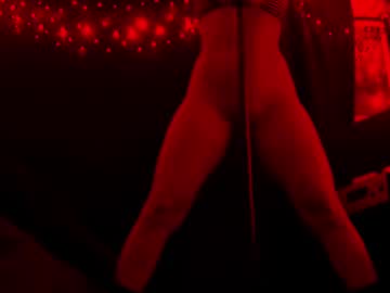 Thehungmantis big cock cam stud streaming live