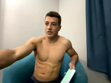 Muscle cam star Thelincolngrey, 96 yrs