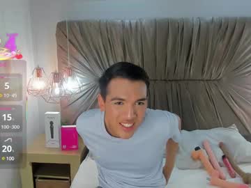 Theo_blakee, 19 years old, GOAL: fingers in ass [1 tokens remaining] lets drink with me  shot 10tk Do you want to know how naugthy can i be? #18 #femboy #spit #young #lovense, webcam photo