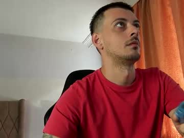 Thepoorbatman, 33 years old, Take off T-shirt! #new #bigcock #young #straight [75 tokens remaining], webcam photo