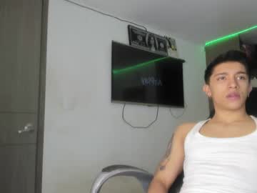 Thesaint_xxx, 21 years old, CUM SHOW [780 tokens remaining] #new #skinny #athletic #cum #sexy #young, webcam photo