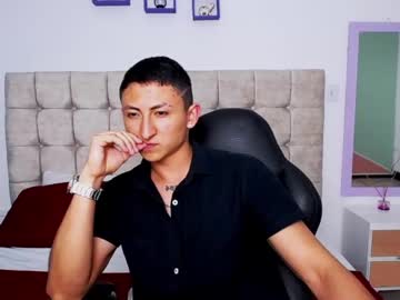 Thiago_wolf2 big cock cam stud 21 yrs streaming live