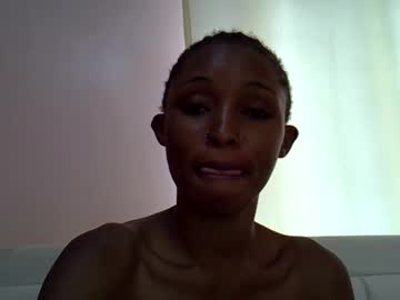 thotiana007 - Live EU Performer