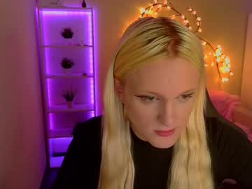 Tiffany2005, 19 years old, GOAL: cum in front of everyone [844 tokens remaining] Welcome to my room! #18 #bigdick #bigass #trans #cam, webcam photo