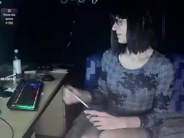 Tranny_sarah • lovense • Central Europe • public