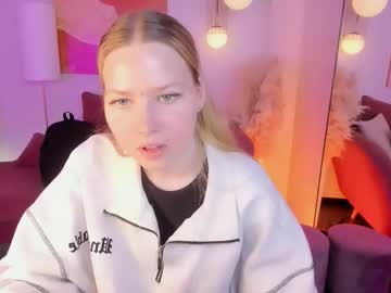 Triplesec_, 18 years old, GOAL: contact eyes #18 #new #skinny #shy #blonde [13 tokens remaining], webcam photo