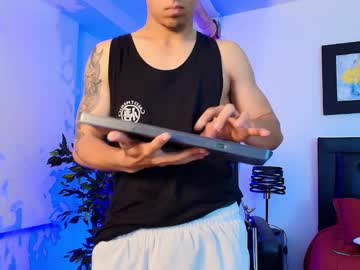 Live cam boy Troy_daltom, 18 yrs – Hot Male Cams