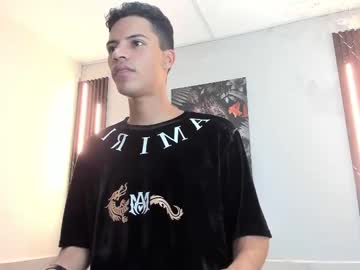 Troy_wyatt big cock cam stud 25 yrs streaming live