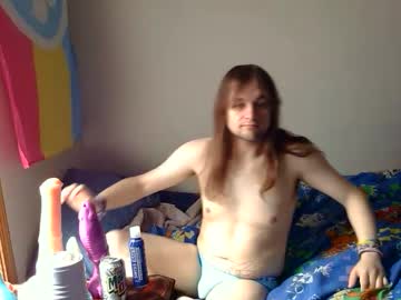 Tyrannusarchwing • bigdick27y • Ohio, United States • public