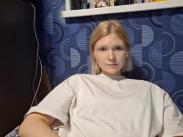 Unahilse, 18 years old, GOAL change my outfit  #18 #shy #new #cute #blonde [70 tokens remaining], webcam photo