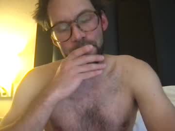 Hairy cam model Uncutforeskin54 live now