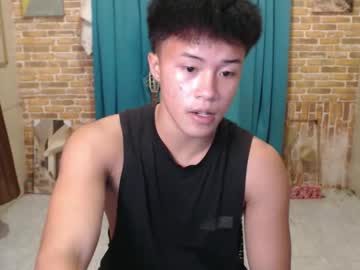 Skinny Asian cam girl Ur_naughtyboy_patrick live in HD