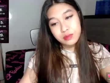 urasiangirl_crizelxxx - Live EU Performer