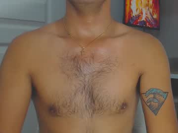 Hairy cam model Urasianversahunkxx, 25 yrs live now