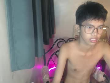 Live twink cam Urcumjp nude and streaming