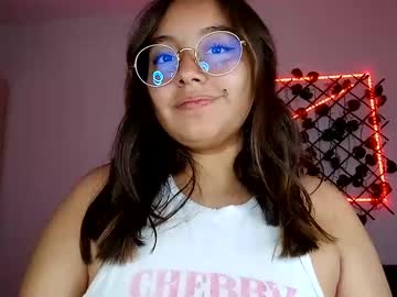 valeria_cherry - Live Performer