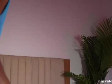 valery_swan1 - Live Nude Girls - Chaturbate Cams