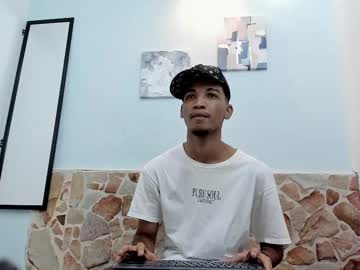 Vdavid_11, Hello, I'm so horny and don't let my cock dry - #latino #cock #feet #new #cum, webcam photo