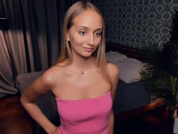 Vellaford, 18 years old, GOAL: show my pretty eyes close up [5 tokens remaining] Hello, Im Eva<3 im new here? it's my first day? #18 #new #blonde #teen #skinny, webcam photo