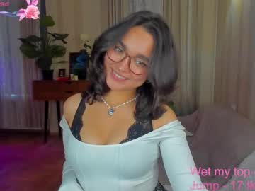 Velvetvoidss, 18 years old, Goal: doggy l #new #18 #curvy #bigboobs #bigass [100 tokens remaining], webcam photo