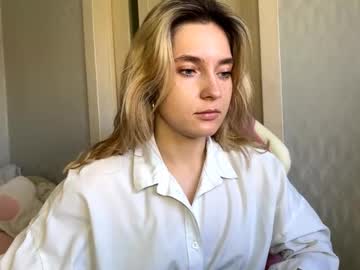 Verlieweit, 18 years old, Goal: show tongue! I am new here and your support is very important to me! Thank you! ^^ #teen #18 #cute #new #shy [15 tokens remaining], webcam photo