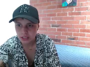 Veronicaelite16, 20 years old, GOAL: sexy dance [1000 tokens remaining] Welcome to my room! #tomboy #lesbian #shorthair #new #smalltits, webcam photo
