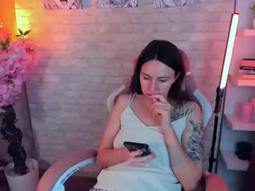 Live Milf Vicki_chaze, 30 yrs - Hot Milf Cams