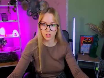Victoria_pretty_, 25 years old, GOAL: show ass [327 tokens remaining] Welcome to my room! #brunette #bigboobs #tease #nude  #18+, webcam photo
