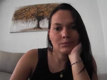 Catch me live as Victorigamers in premium male cam shows