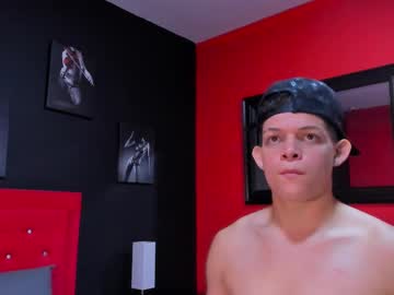 Muscle cam star Vincent_collins, 20 yrs