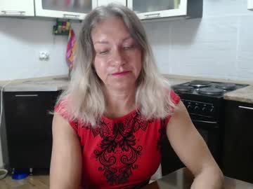 Live Milf Violet_adler, 48 yrs - Hot Milf Cams