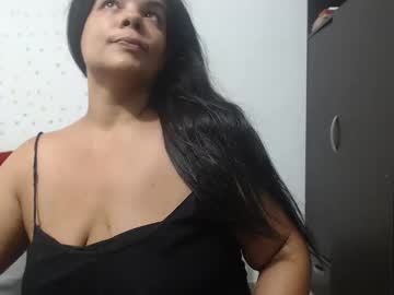 Violeta16tv • mommy • España • public