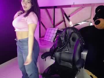 Feet Cams Live model Violetta_villareal_a, age 20 streaming Foot Fetish VR